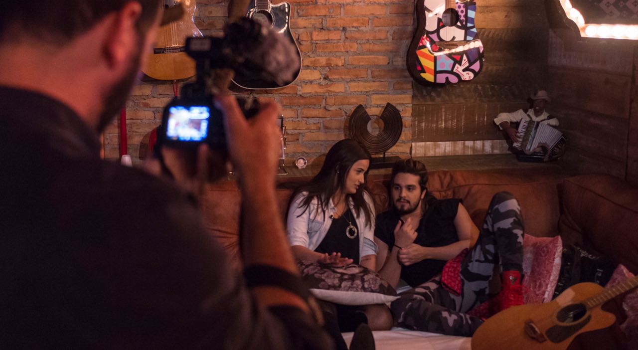 Foto 1: Mari Palma passa um dia com Luan Santana e mostra tudo em 360 graus. Crédito: Globo/ Mari Palma