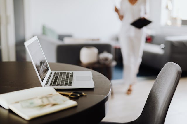 cursos-tecnicos-gratuitos-ead-ou-presenciais-abrem-mais-de-5-mil-vagas